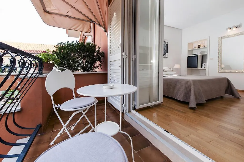 Corte Dei Merli Suite & Room Ровинь