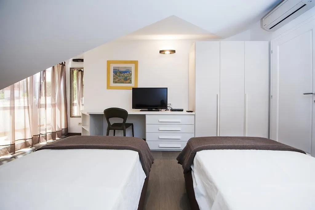 *** Гостевой дом Corte Dei Merli Suite & Room Ровинь Хорватия